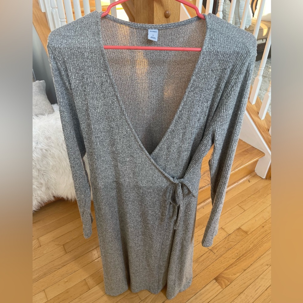 Old Navy Gray Ribbed Wrap Long Sleeve Dress
